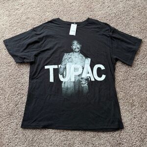 Tupac Graphic Tee